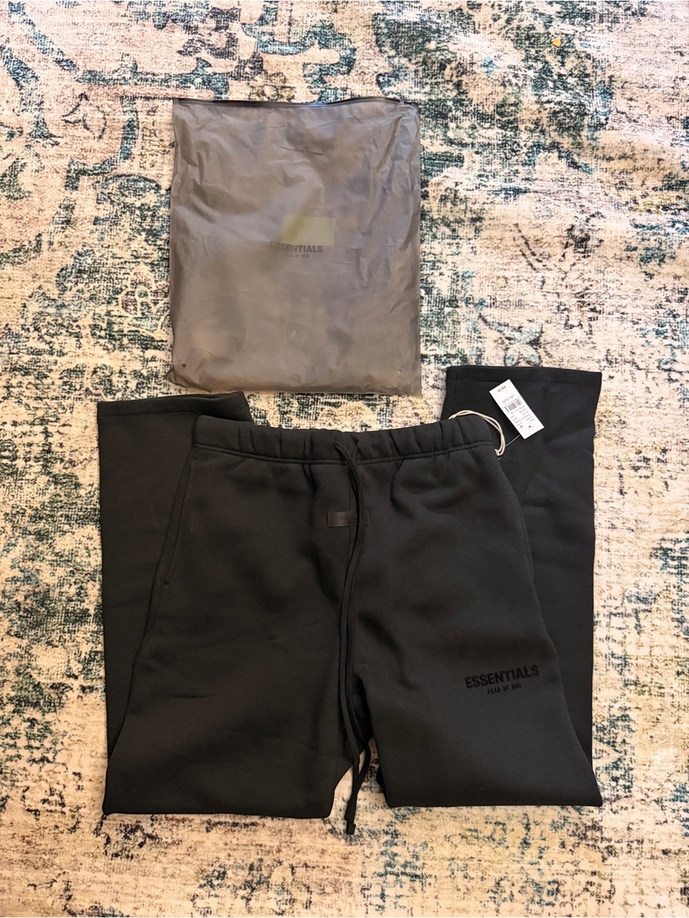 ESSENTIALS Mens Black Logo Jogger Sweatpants
